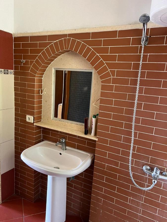 Amar Villa Sarandë Esterno foto