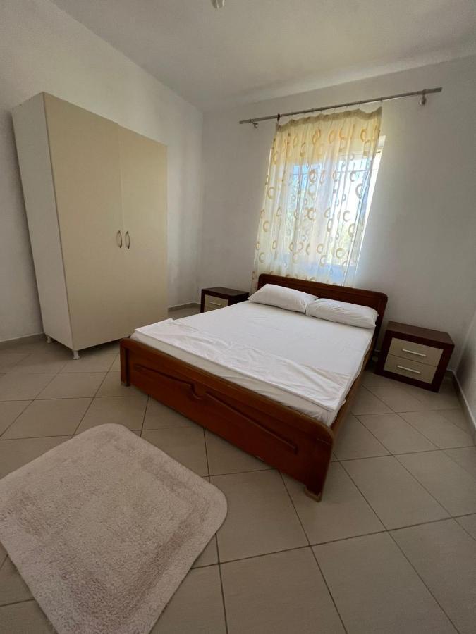 Amar Villa Sarandë Esterno foto