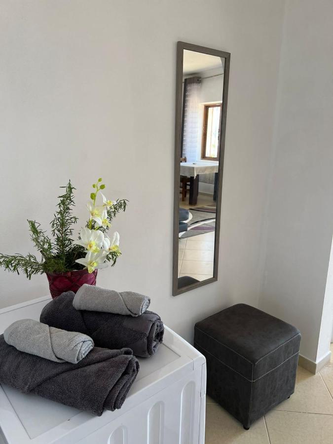 Amar Villa Sarandë Esterno foto